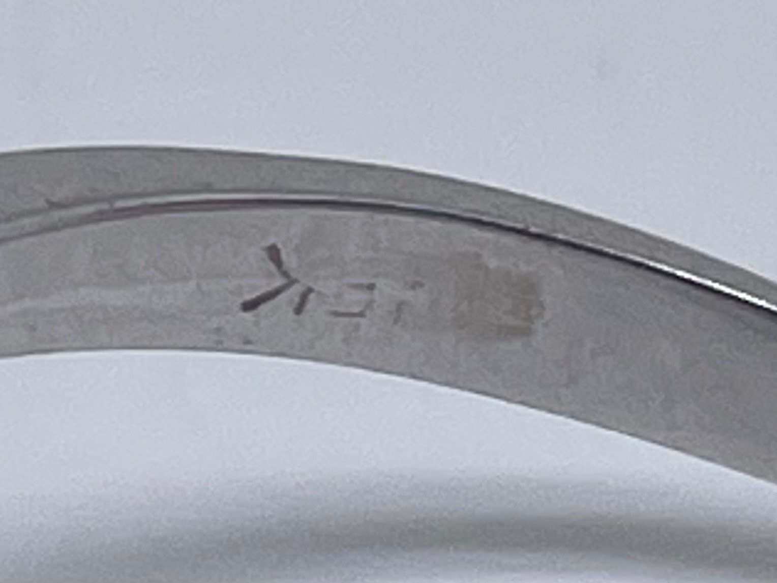 18 karatų baltojo aukso žiedas su 0,56 ct deimantais ir 1,00 ct natūraliais rubinais - Image 3