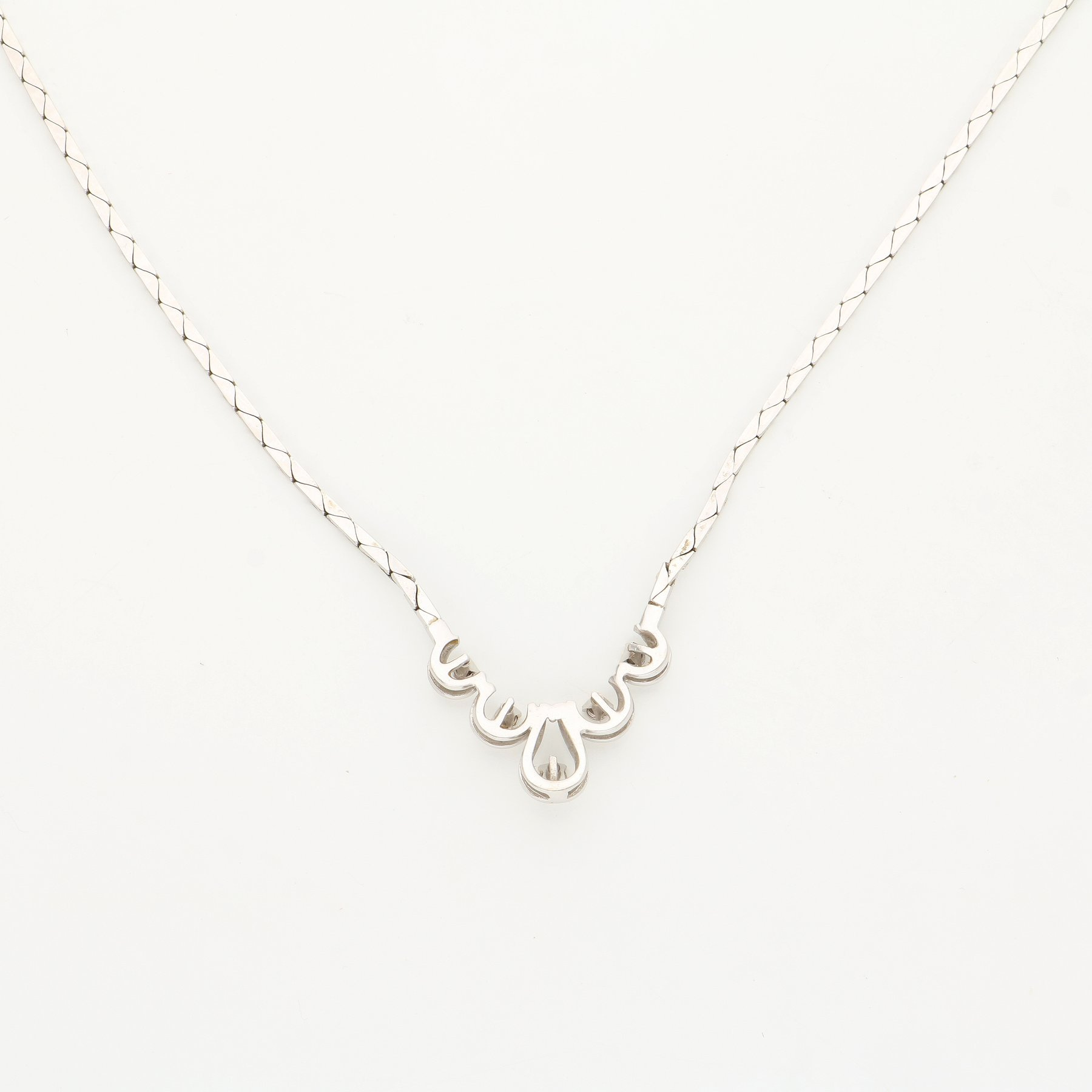 14 karatų baltojo aukso vintažinis kaklo papuošalas su 0,05 ct deimantais - Image 4