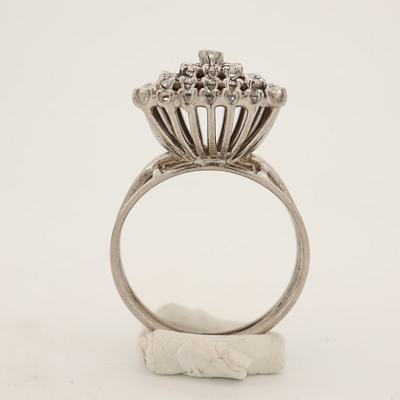 18 kt. Antikvarinis Auksinis Žiedas su Deimantais — Deimora papuošalai