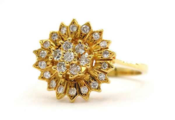 Prabangus ir elegantiškas 18 kt. Geltonojo aukso žiedas su 0.32 ct deimantais - Image 6