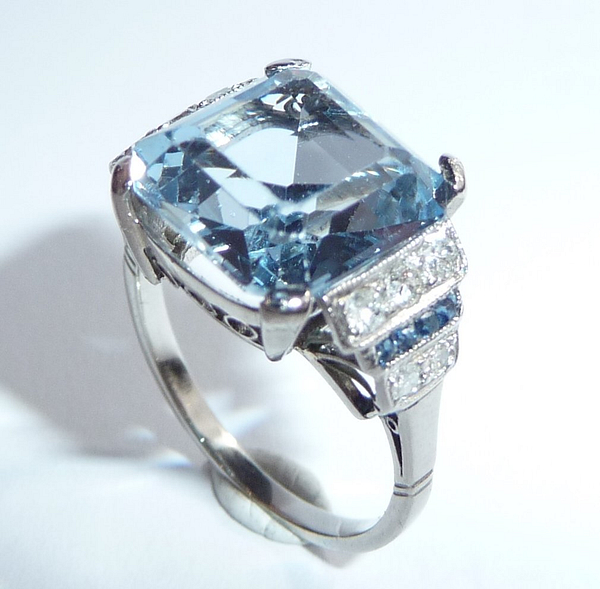 14 kt. baltojo aukso žiedas su 6.20 ct topazu, deimantais ir safyrais - Image 7