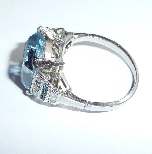 14 kt. baltojo aukso žiedas su 6.20 ct topazu, deimantais ir safyrais - Image 3