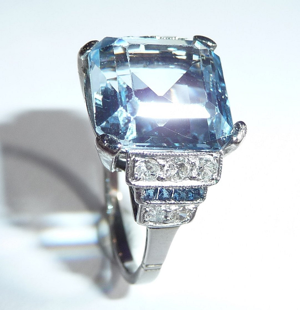 14 kt. baltojo aukso žiedas su 6.20 ct topazu, deimantais ir safyrais - Image 9